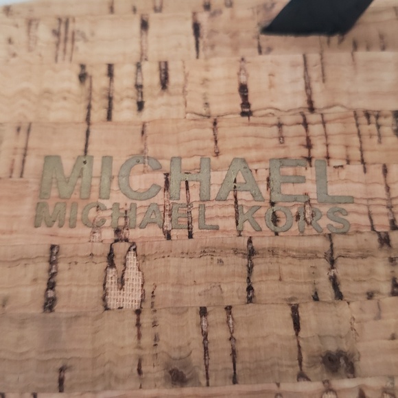 Michael Kors Womens MK Charm Jelly Sandal Black - Picture 5 of 8